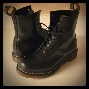 Dr Martens 1460 W